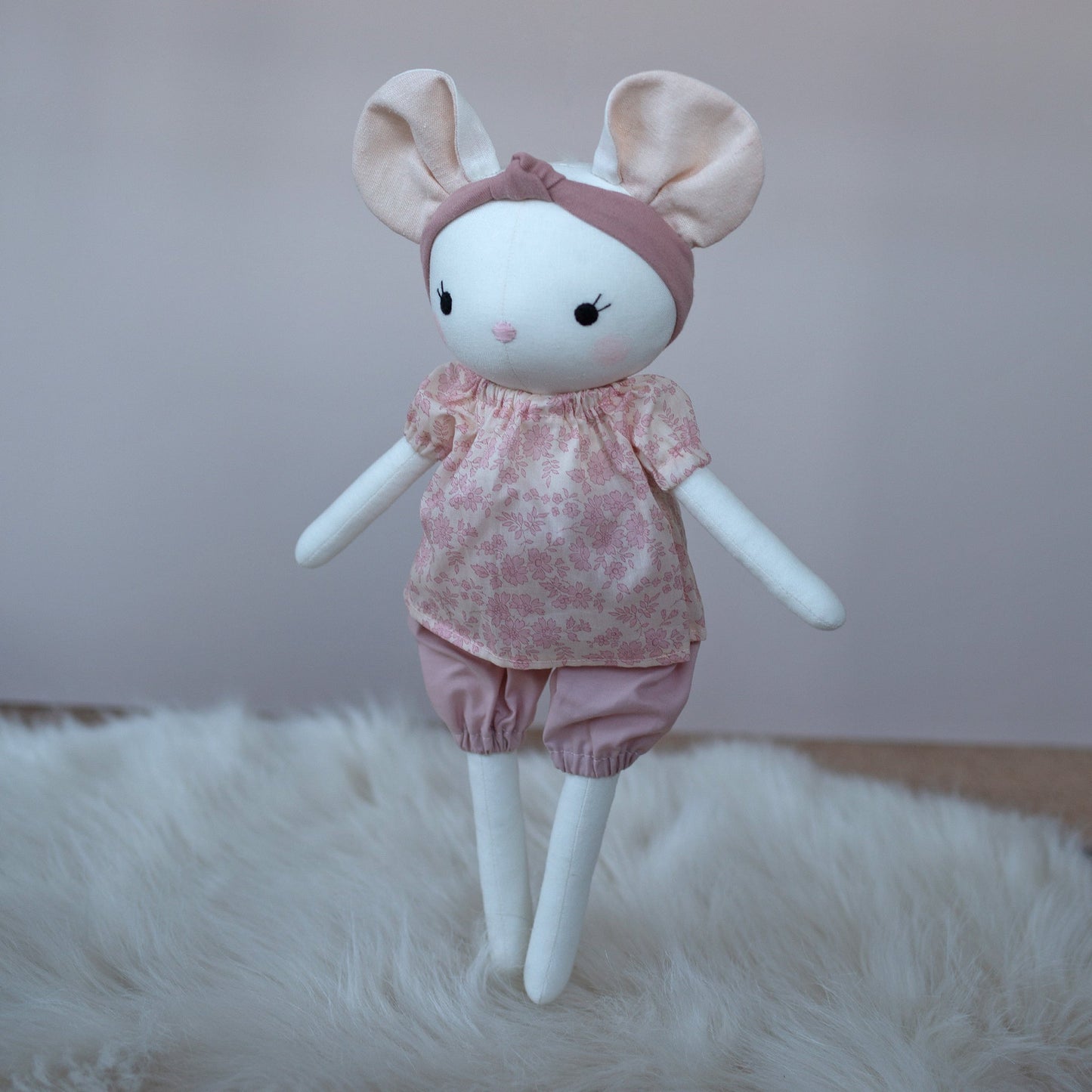 Mouse sewing pattern and tutorial - Studio Seren