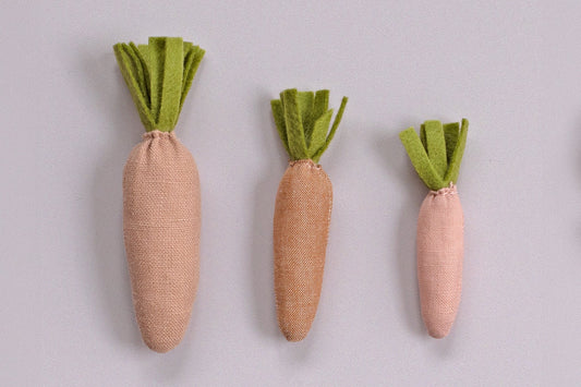 Free fabric carrot pattern - Studio Seren