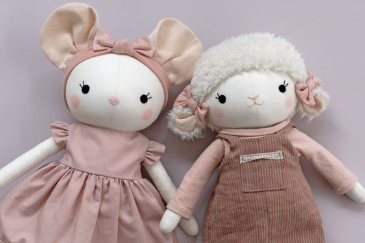 Sewing sustainable stuffed animal dolls - Studio Seren