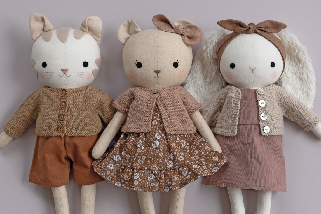 Tips for knitting doll clothes - Studio Seren