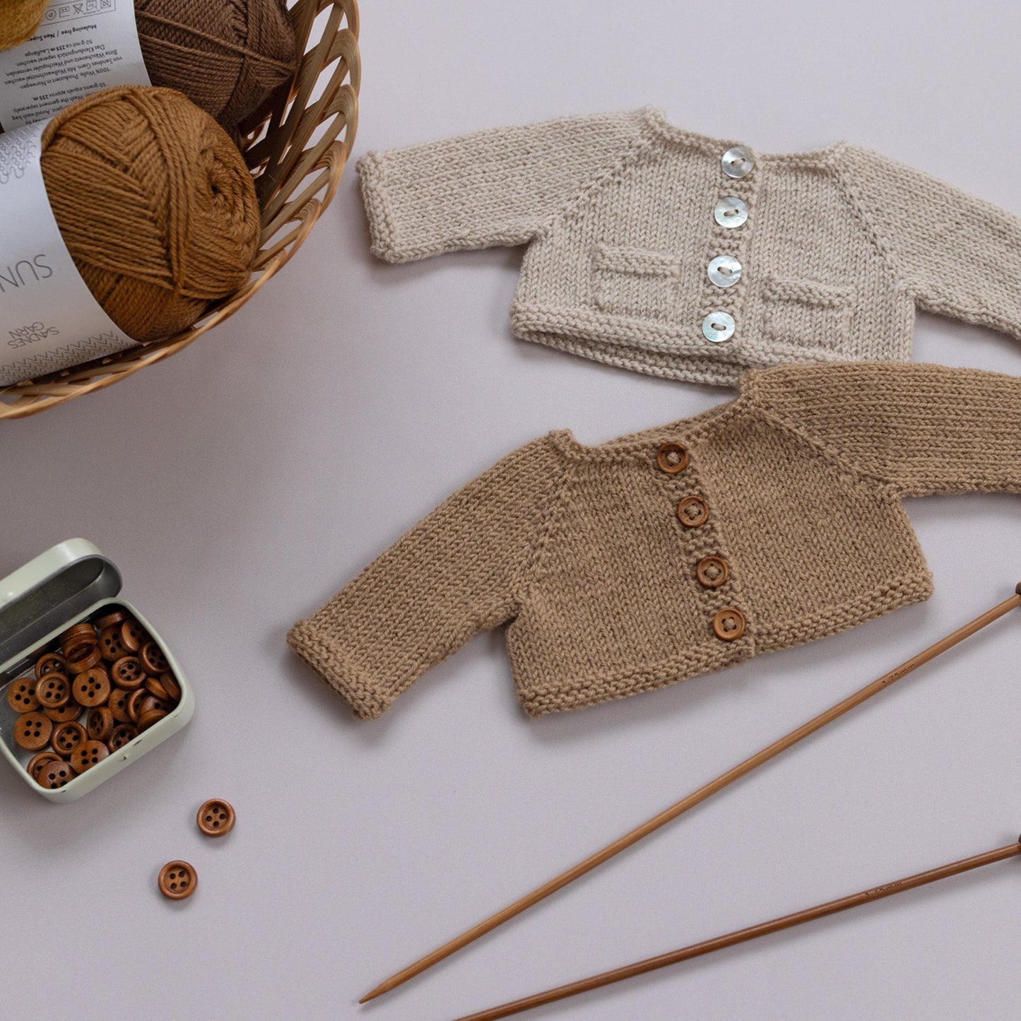 Bella cardigan knitting pattern - Studio Seren